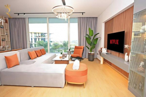 Seaside 1BR Retreat with Pool & Gym in Saadiyat Island